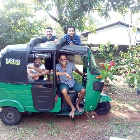 Ceylon Hostel-Galle Unawatuna Dış mekan fotoğraf