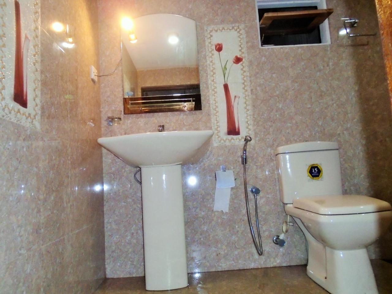 Ceylon Hostel-Galle Unawatuna Dış mekan fotoğraf